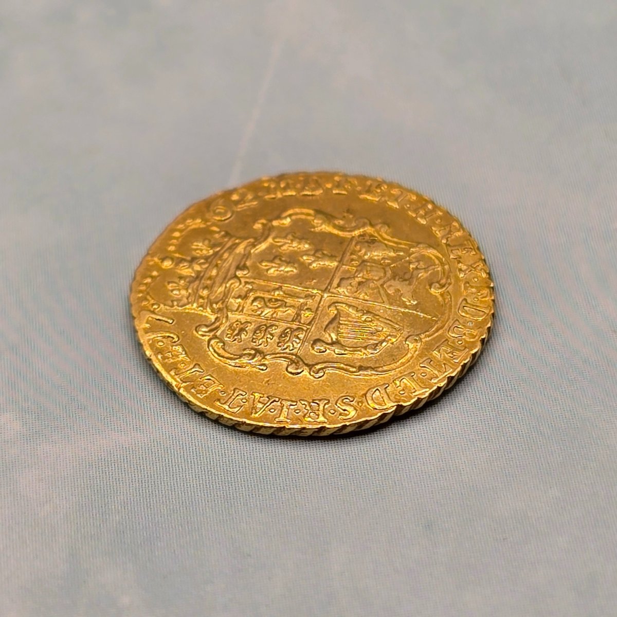 1762 Quarter Guinea good Very Fine bent cleaned. One Year Type. United Kingdom. Rare Gold Coin. KM# 592, Sp# 3741