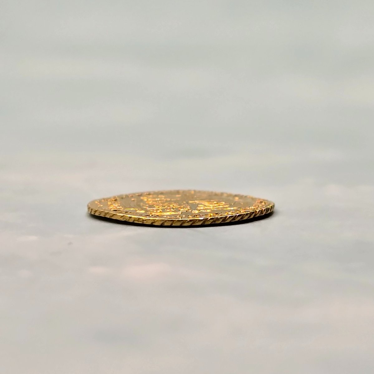 1762 Quarter Guinea good Very Fine bent cleaned. One Year Type. United Kingdom. Rare Gold Coin. KM# 592, Sp# 3741