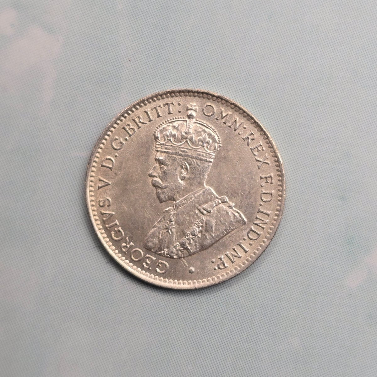1911 Threepence Extremely Fine condition 92.5% Silver coin obverse