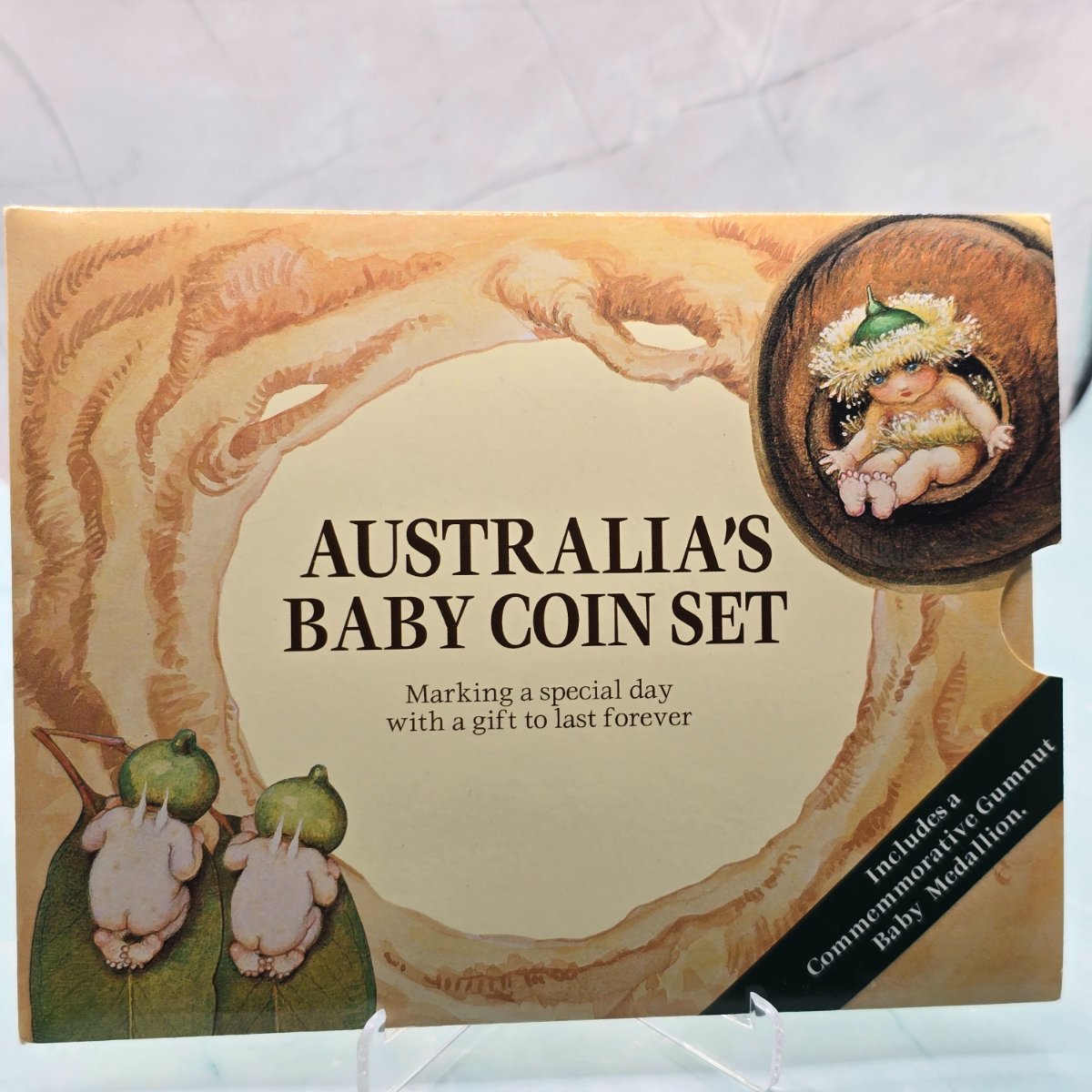 1995 Royal Australian Mint Baby Mint Set Coverslip Front