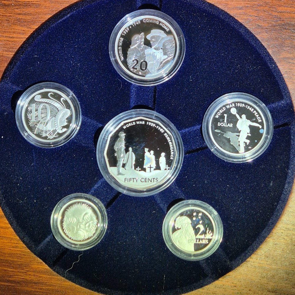 2005 Fine Silver Proof Year Set.