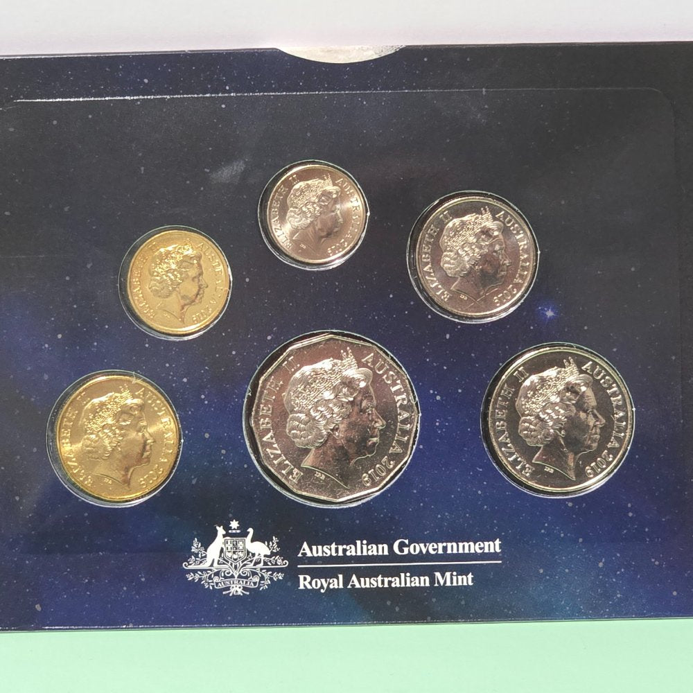 2019 50th Anniversary of the Moon Landing Mint Set Uncirculated Year Set from the Royal Australian Mint with NIFC 5c and $1 designs obverse of six coins
