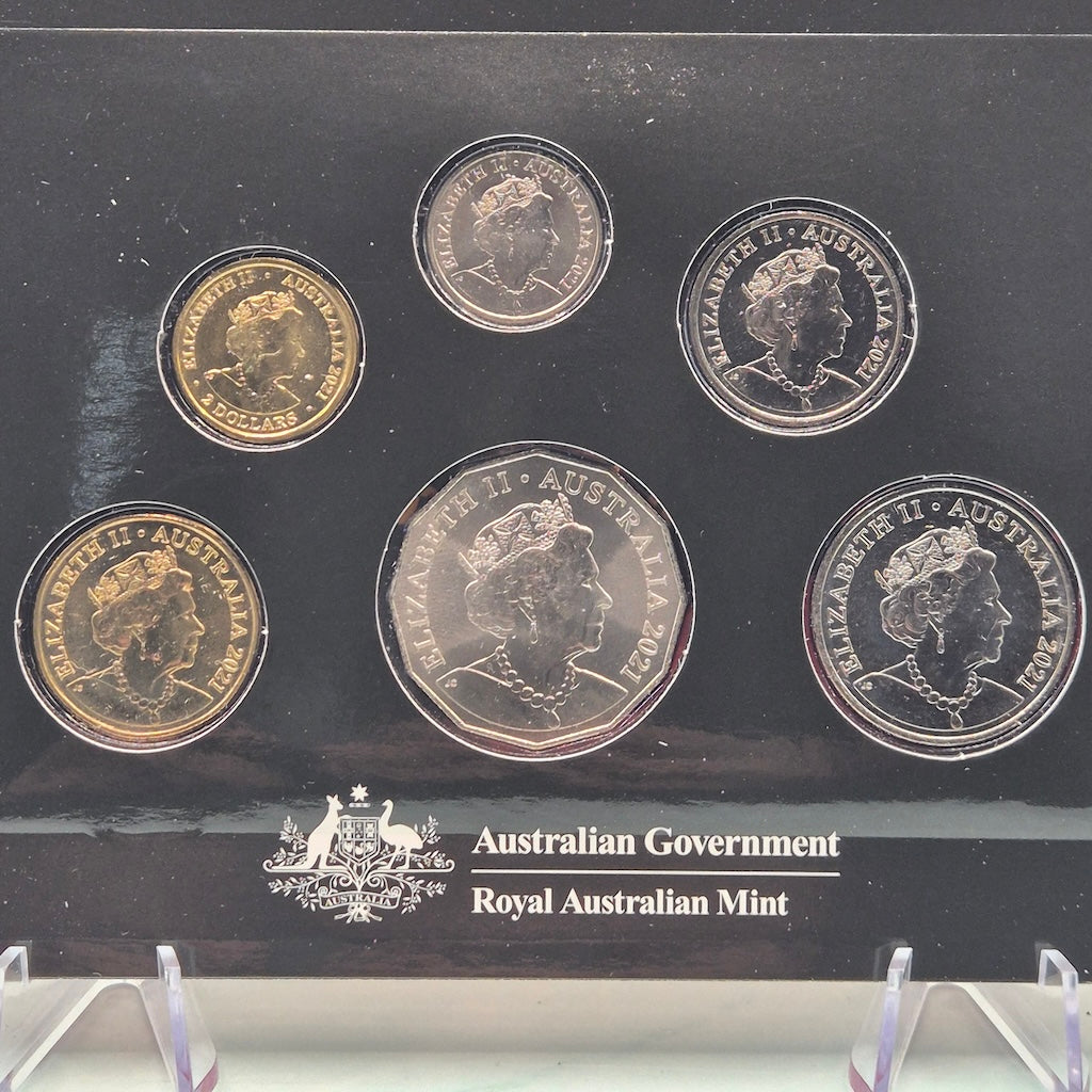 Obverse side of coins in the 2021 50th Anniversary of the Australian Aboriginal Flag 6 Coin Mint Set