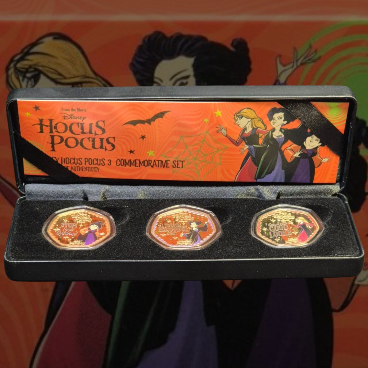 Disney Hocus Pocus Gold Plated Commemorative Medallion Boxset