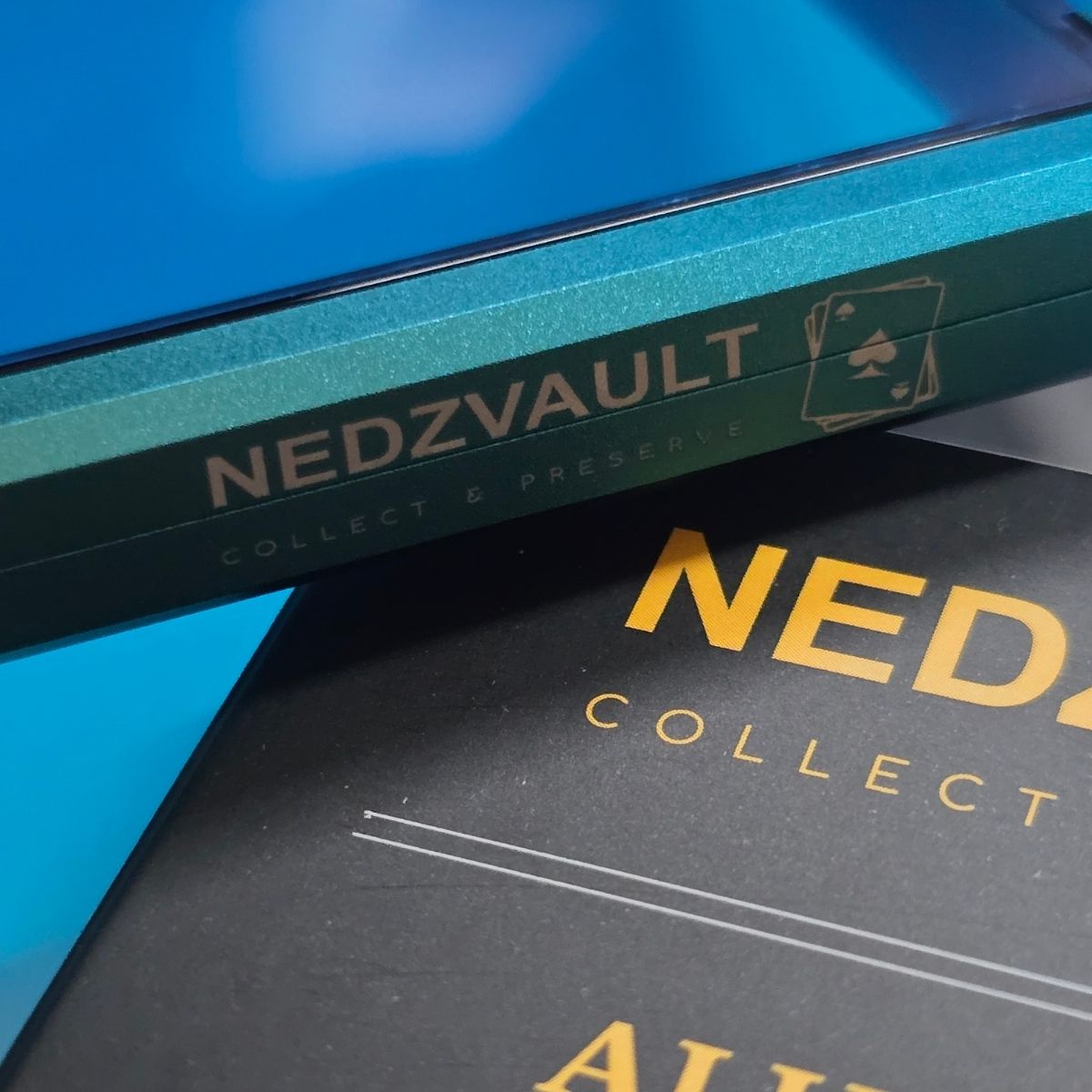 Aluminium Graded Card Slab Protector – GRADIENT BLUE/GREEN