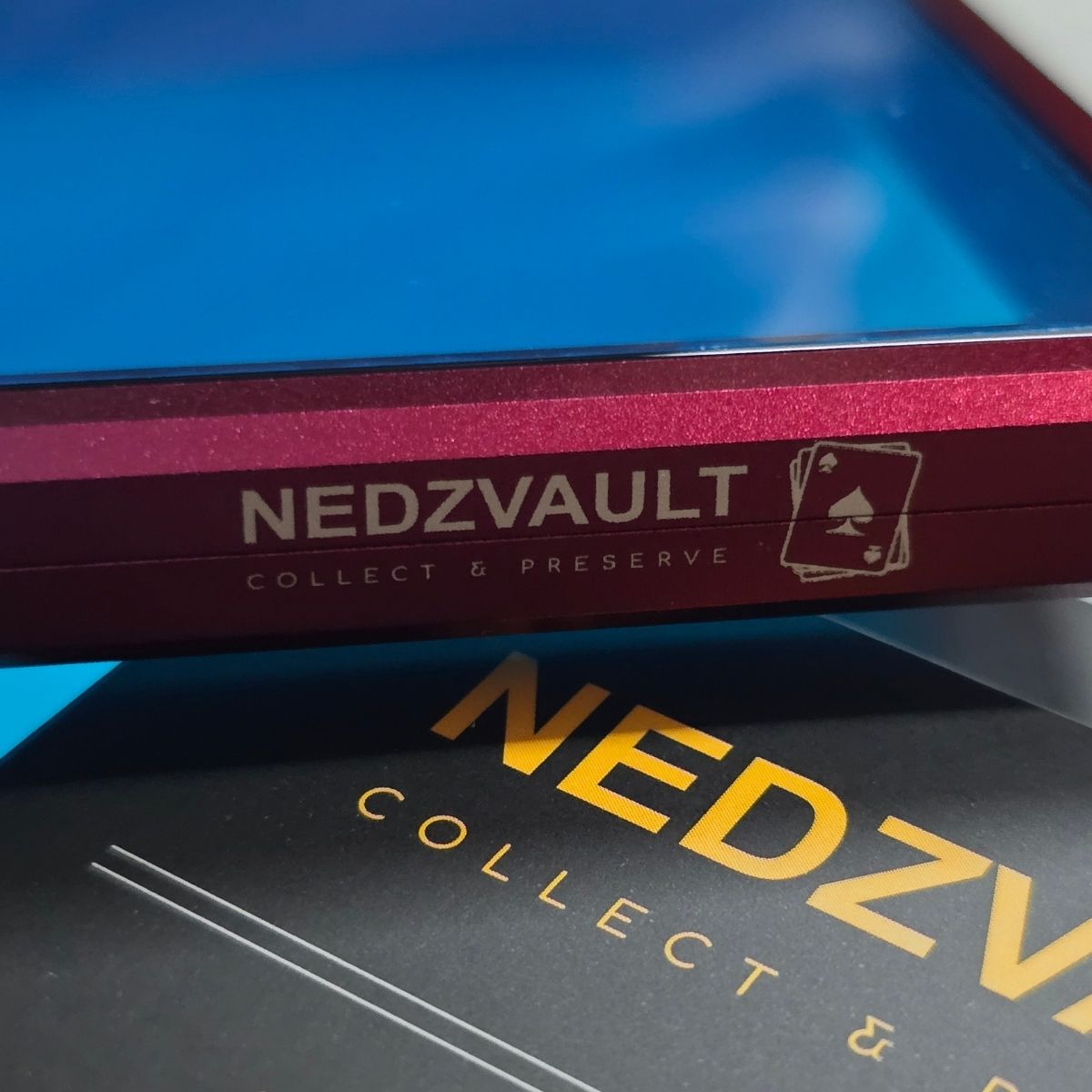 Aluminium Graded Card Slab Protector – GRADIENT BLUE/PINK